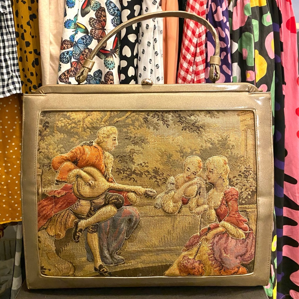 Elegant Gold Tapestry Handbag